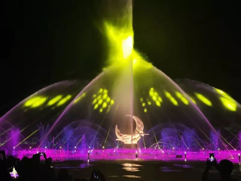 音乐喷泉水景灯光秀