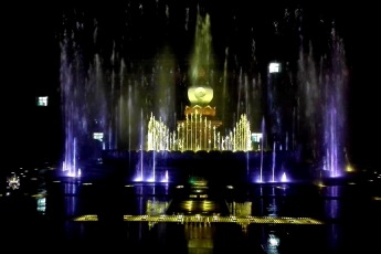 六通喷泉公司-青海东格尔广场音乐喷泉