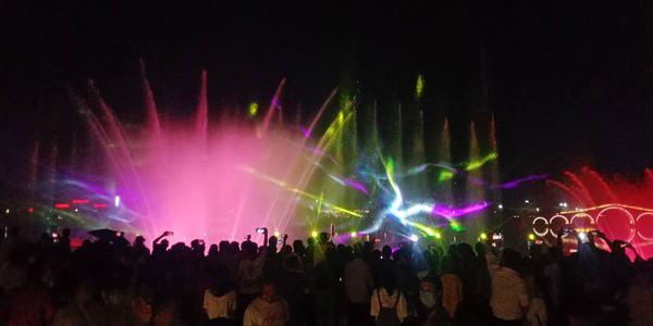 广场湖面音乐喷泉工程